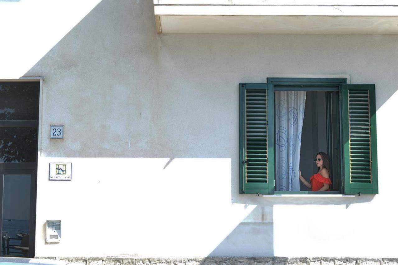 Una Finestra Sul Mare Maiori Luaran gambar